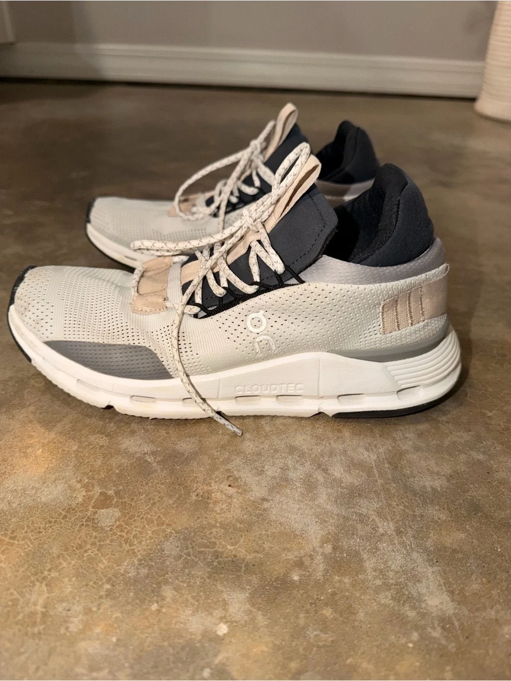 On Running On Cloud Sneakers Women’s 7 White Beige Navy Athletic Shoes EU 38 - Picture 9 of 12